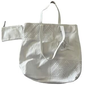 shoulder bag & wristlet gray taupe soft 100% leather zip closure no brand
